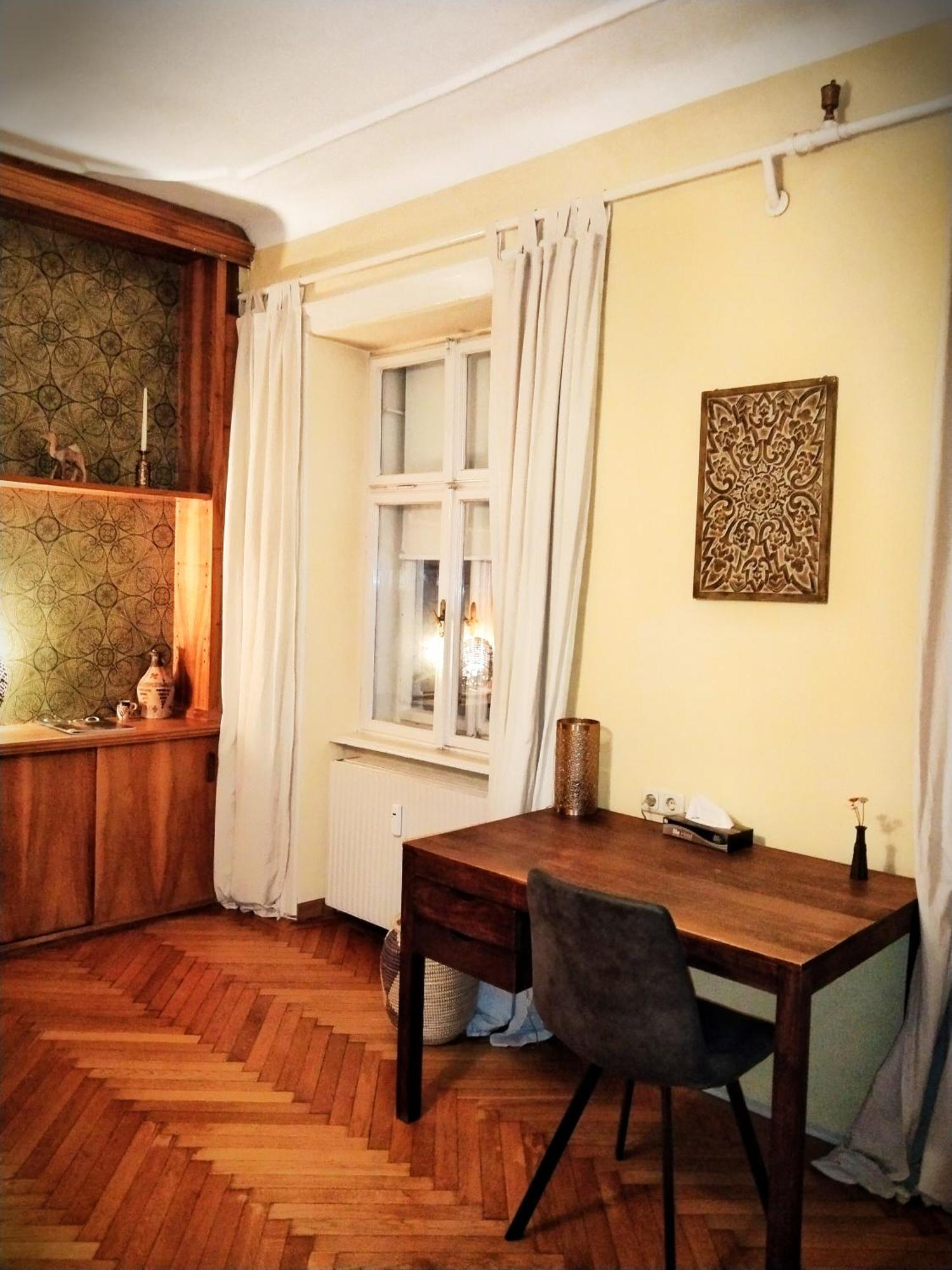 Arte Vida Boutique Apartament *